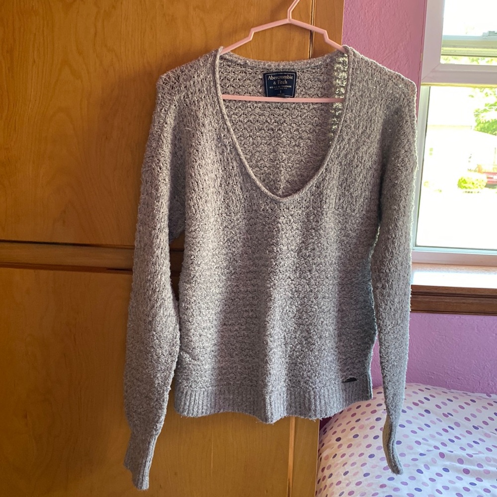 Abercrombie & Fitch, size small, grey knit sweater
